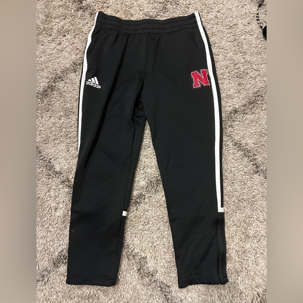 Adidas Nebraska Cornhuskers pants size M (P236)